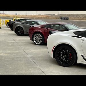 Meet your Posher, Cory